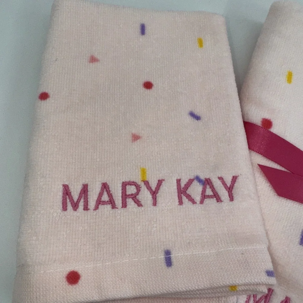 Mary Kay washcloth 13